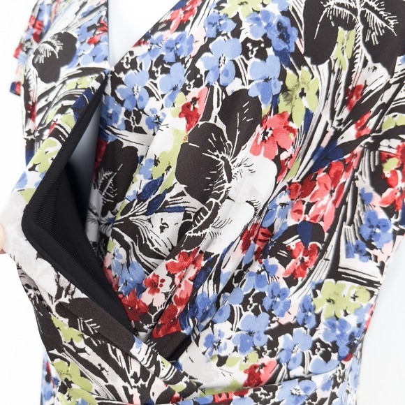 Lauren‎ Ralph Lauren Floral Flutter Sleeve Surplice Dress Size 10 V Neck Ruched - Picture 9 of 16